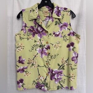 Y2K Floral Button Up Sleeveless Top in Light Green with Purple Flowers Size L